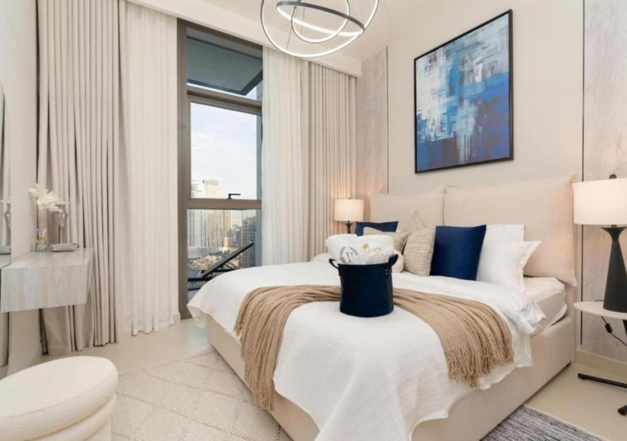 High-Floor 2 Bedroom Premium Apt And Burj Khalifa Views By Vibel Дубай Экстерьер фото
